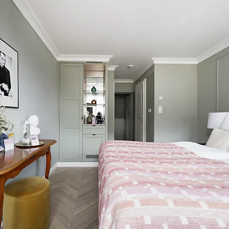 Apartmanhotel Numa Mozart 4*