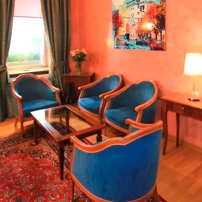 Numa Mozart Aparthotel 4*