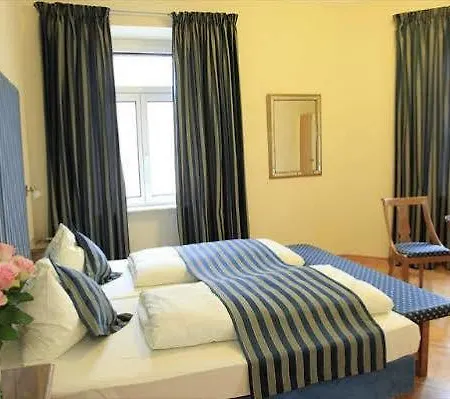 Numa Mozart 4*