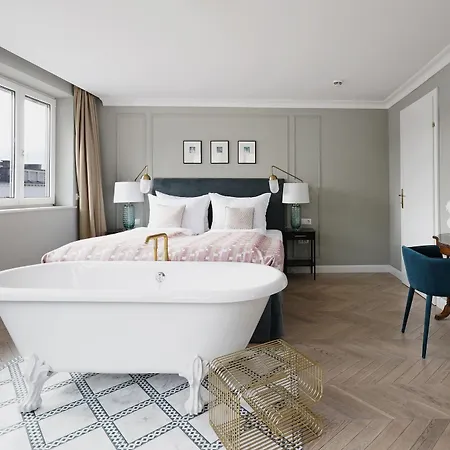 Aparthotel Numa Mozart 4*